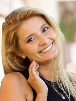 PalmAutoFlorida.com - Cristina Ardelean